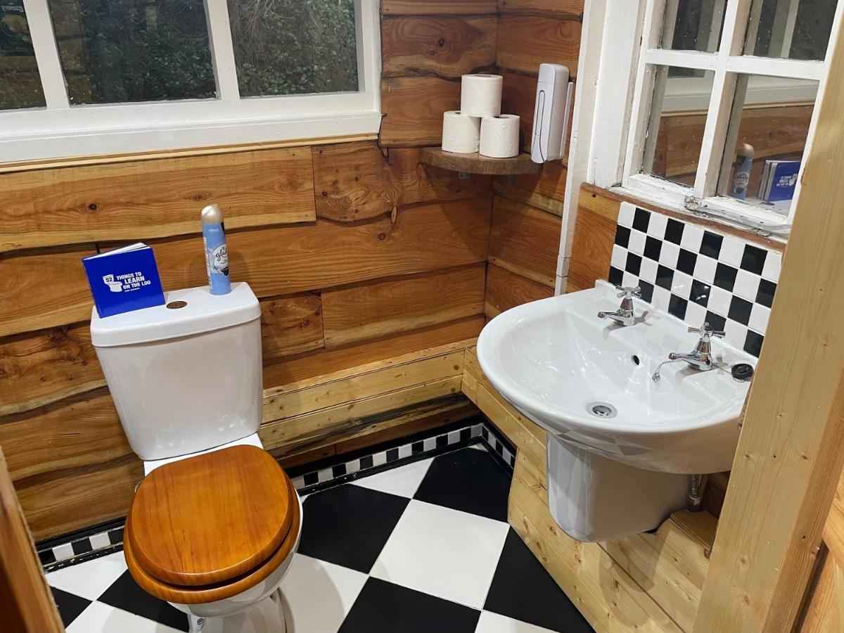 Cuckoo Cabin, Tyn Y Cwm Eglwys-Fach Dış mekan fotoğraf